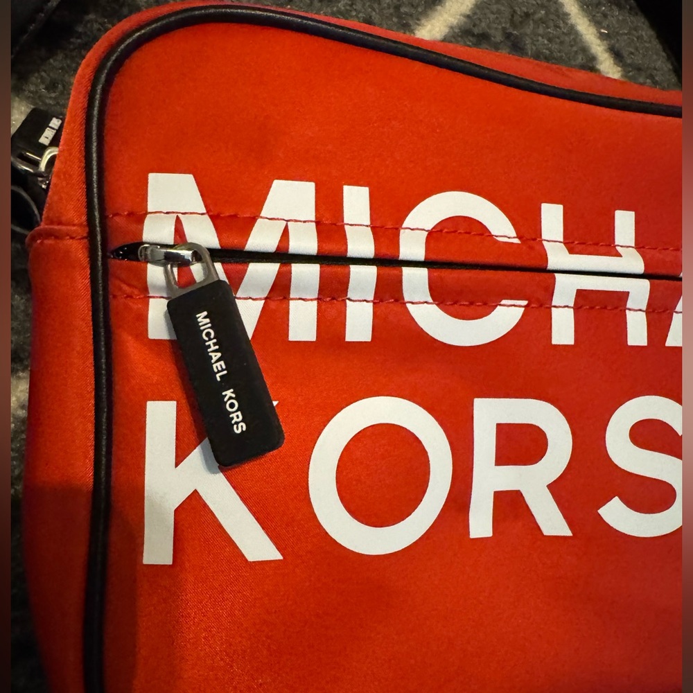 Michael Kors Kempton Nylon Large EW Crossbody - sangria / orange - NEW! - Picture 2 of 5